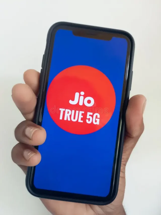 chennai-india-august-selective-focus-holding-mobile-displayed-jio-g-device-screen-254969585